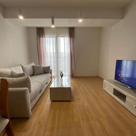 Sis Apartments Ohrid Extérieur photo