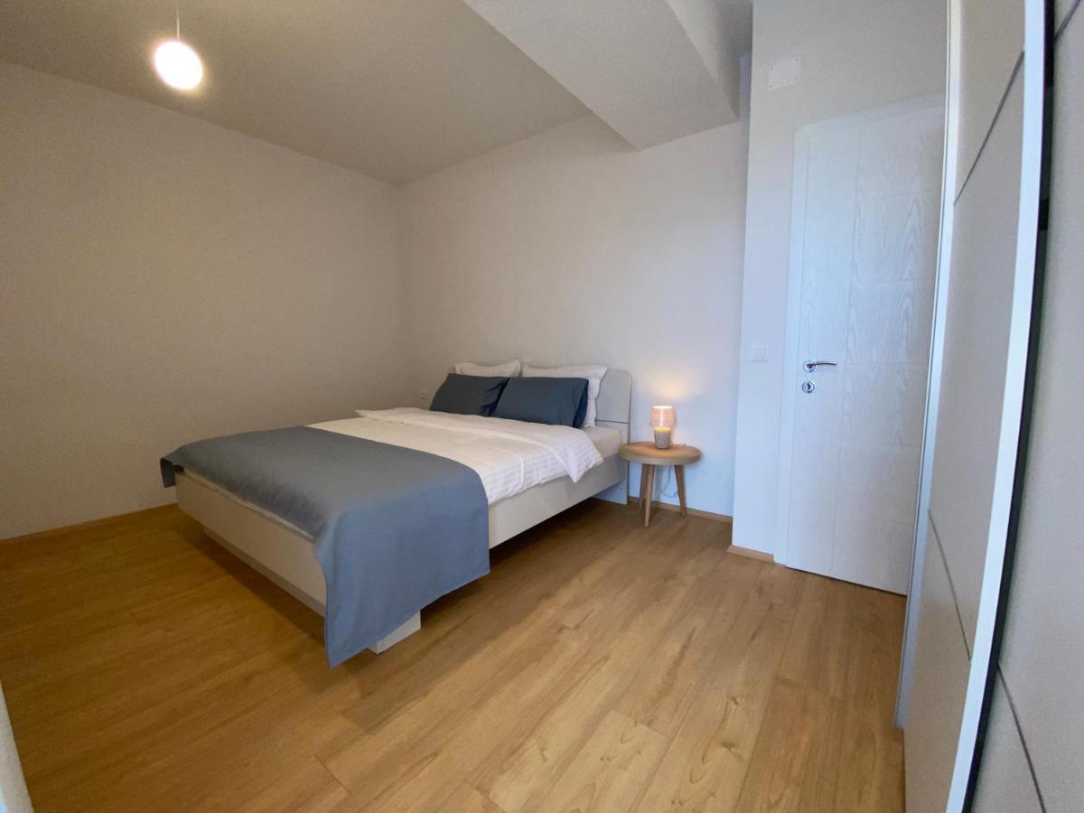 Sis Apartments Ohrid Extérieur photo