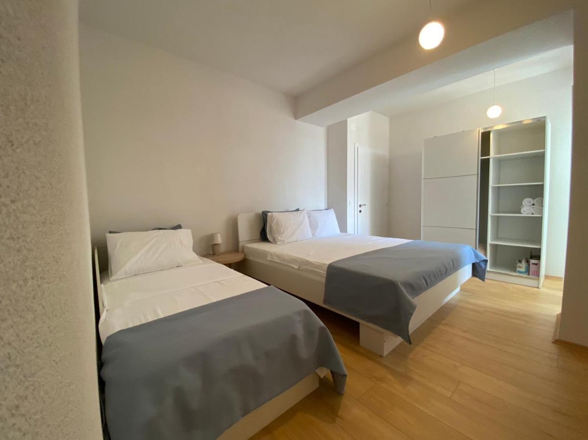 Sis Apartments Ohrid Extérieur photo